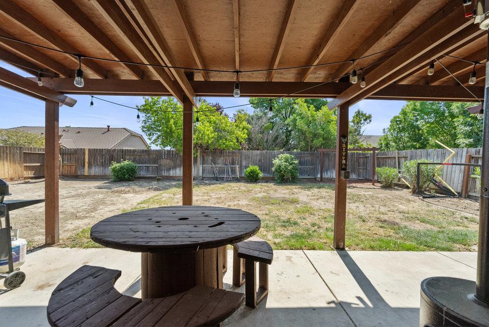 Detail Gallery Image 30 of 37 For 748 Ashbury Ct, Los Banos,  CA 93635 - 3 Beds | 2 Baths