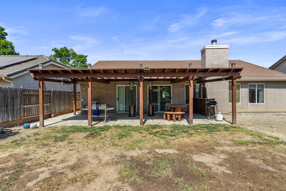 Detail Gallery Image 37 of 37 For 748 Ashbury Ct, Los Banos,  CA 93635 - 3 Beds | 2 Baths