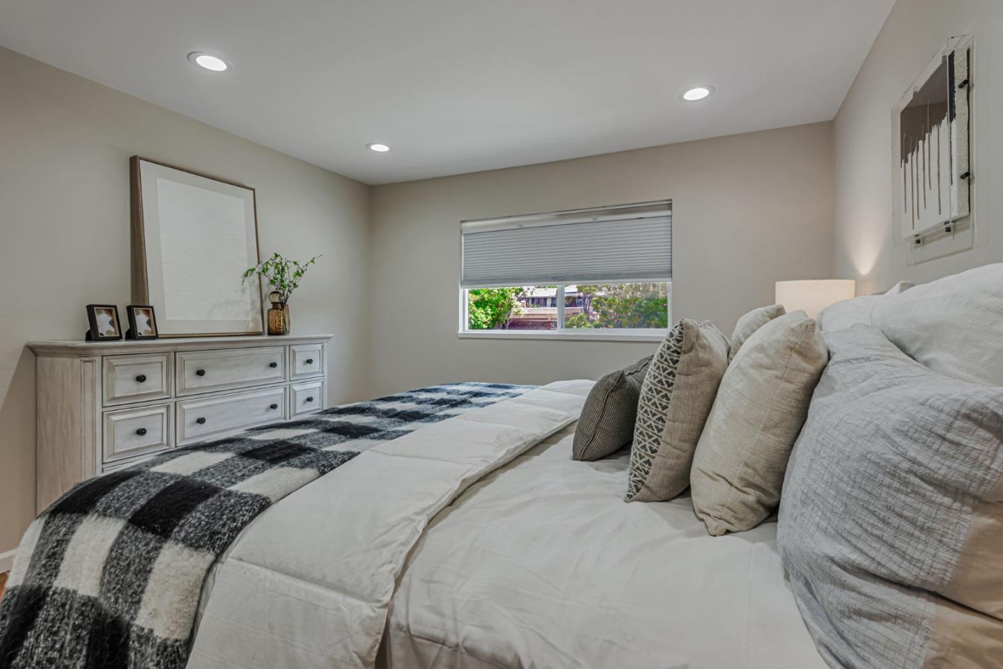 Detail Gallery Image 18 of 43 For 255 S Rengstorff Ave #27,  Mountain View,  CA 94040 - 2 Beds | 1 Baths