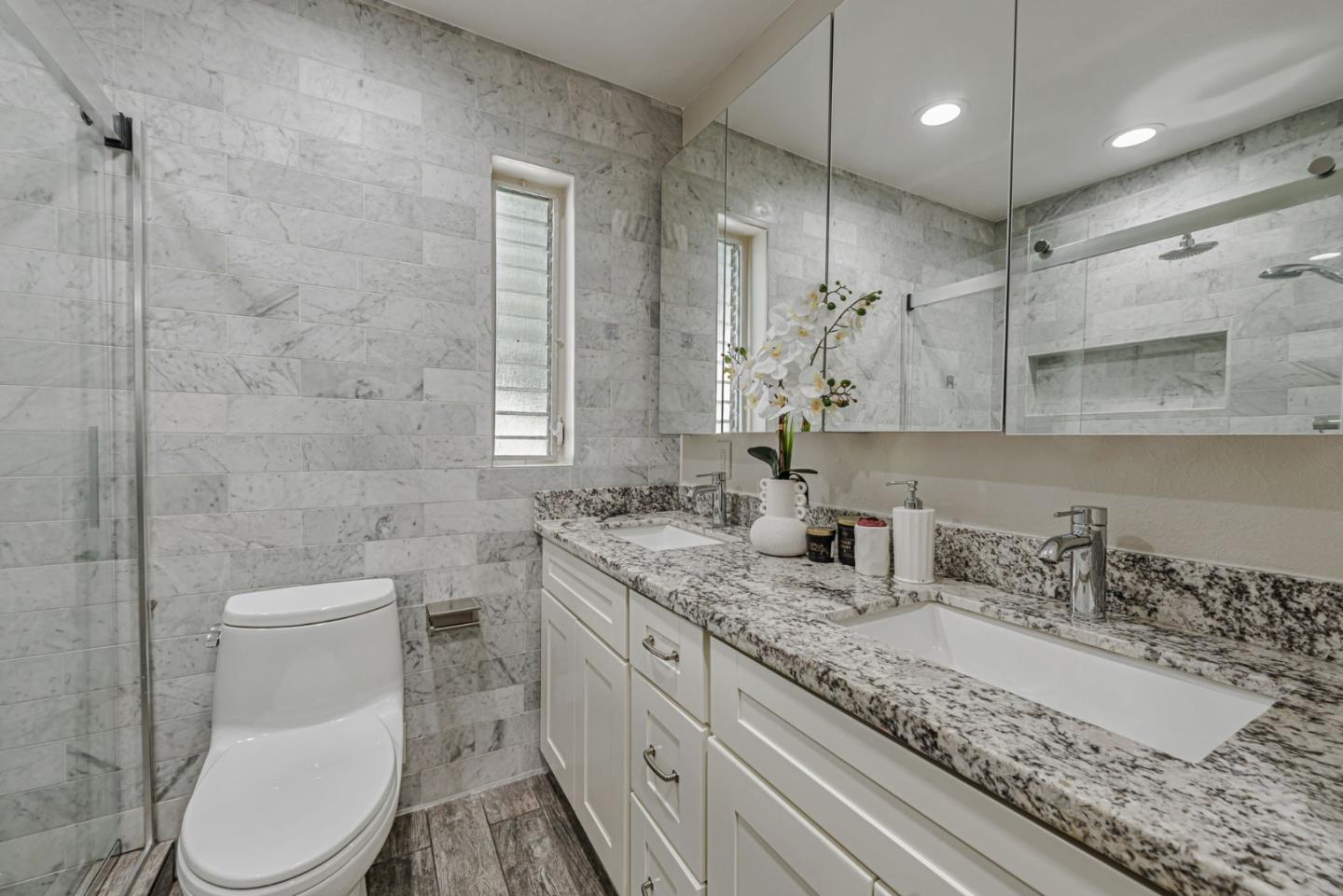 Detail Gallery Image 25 of 43 For 255 S Rengstorff Ave #27,  Mountain View,  CA 94040 - 2 Beds | 1 Baths