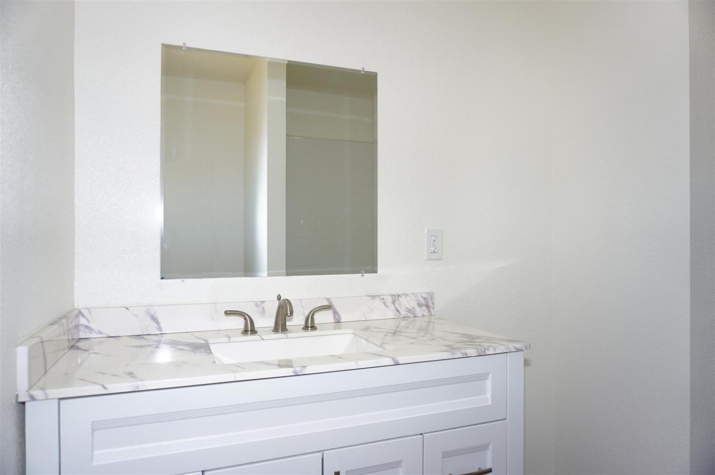 Detail Gallery Image 7 of 19 For 104 Hardy Ave, Campbell,  CA 95008 - 5 Beds | 3 Baths
