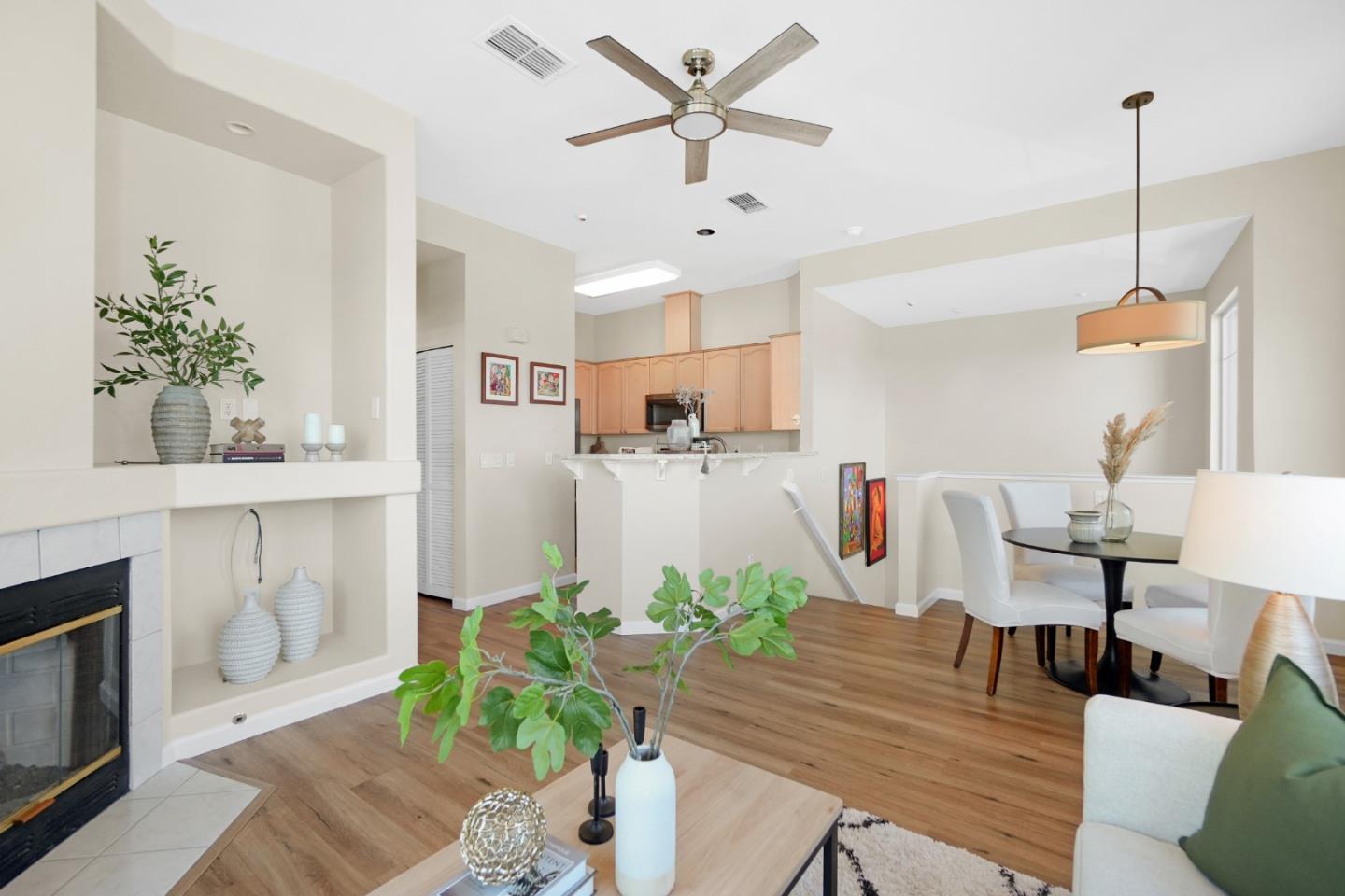 Detail Gallery Image 15 of 46 For 3902 Coyote Cir, Clayton,  CA 94517 - 2 Beds | 2 Baths