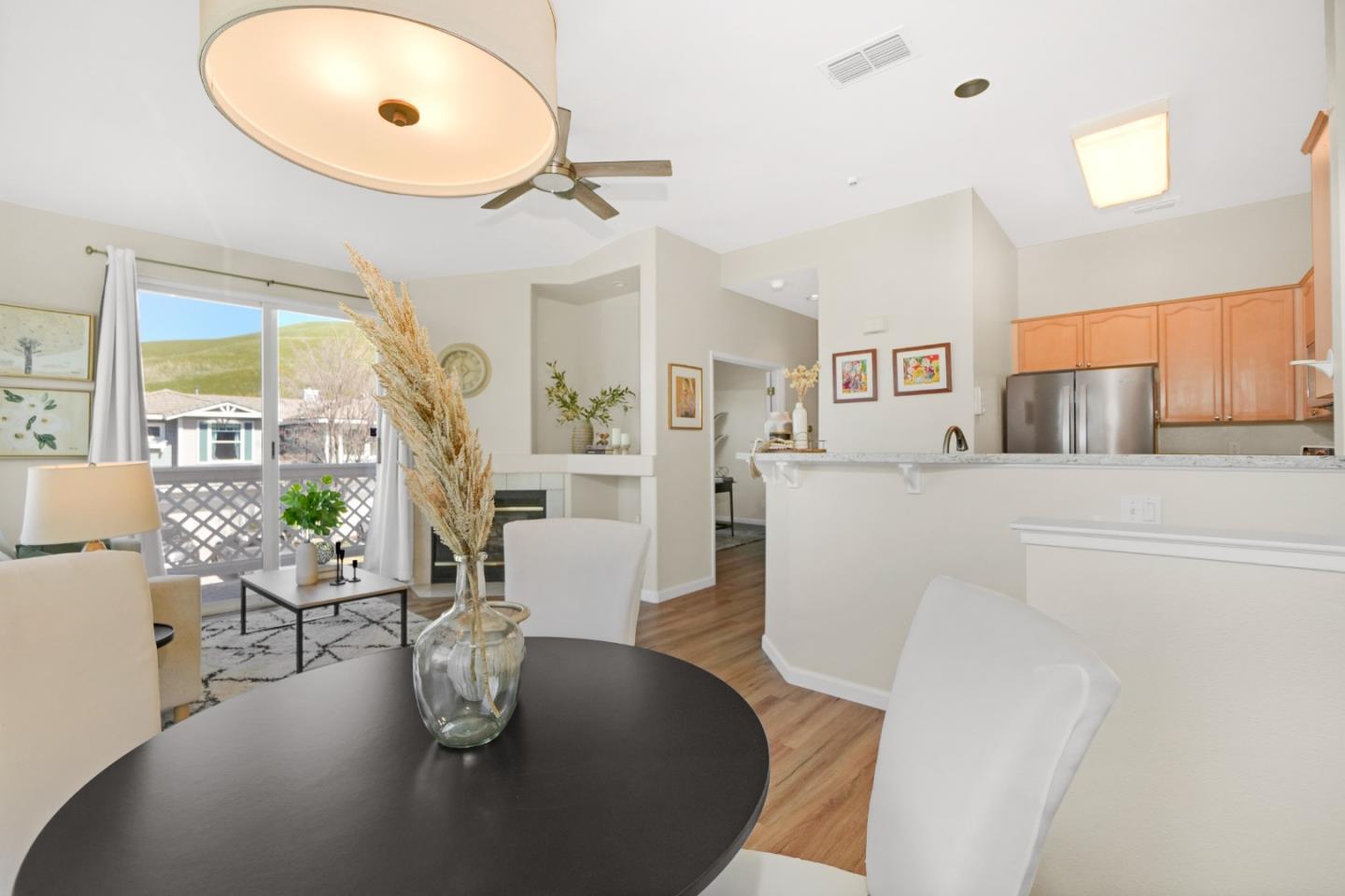 Detail Gallery Image 16 of 46 For 3902 Coyote Cir, Clayton,  CA 94517 - 2 Beds | 2 Baths