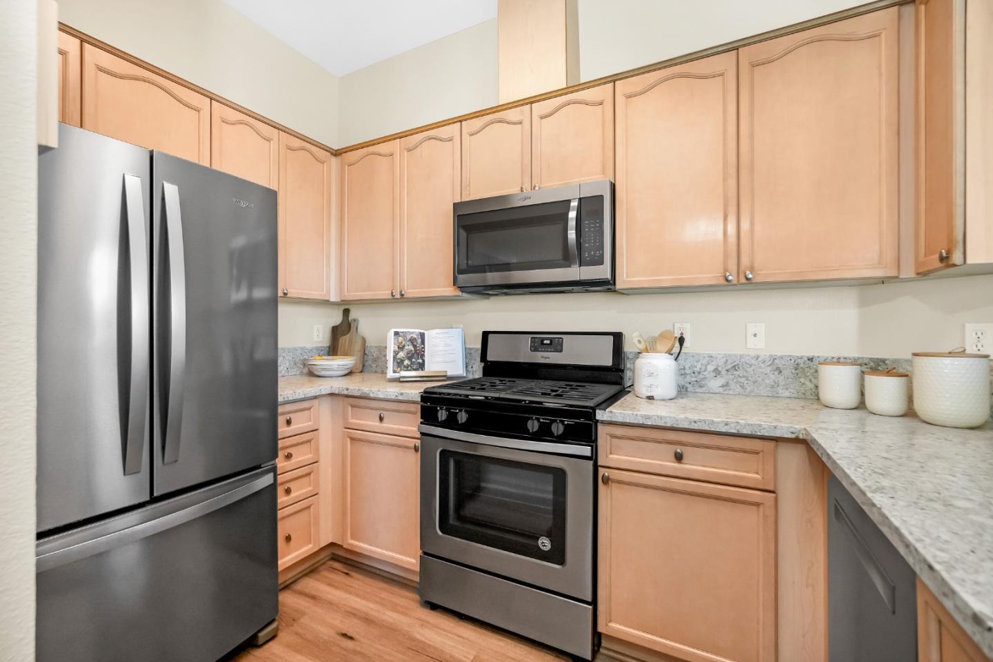 Detail Gallery Image 20 of 46 For 3902 Coyote Cir, Clayton,  CA 94517 - 2 Beds | 2 Baths
