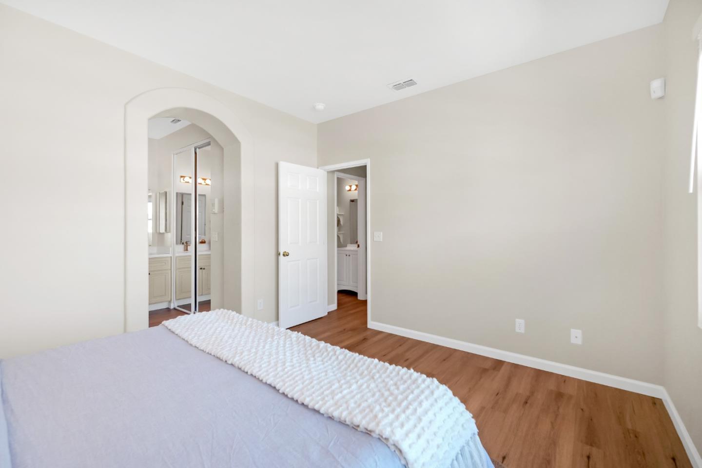 Detail Gallery Image 27 of 46 For 3902 Coyote Cir, Clayton,  CA 94517 - 2 Beds | 2 Baths