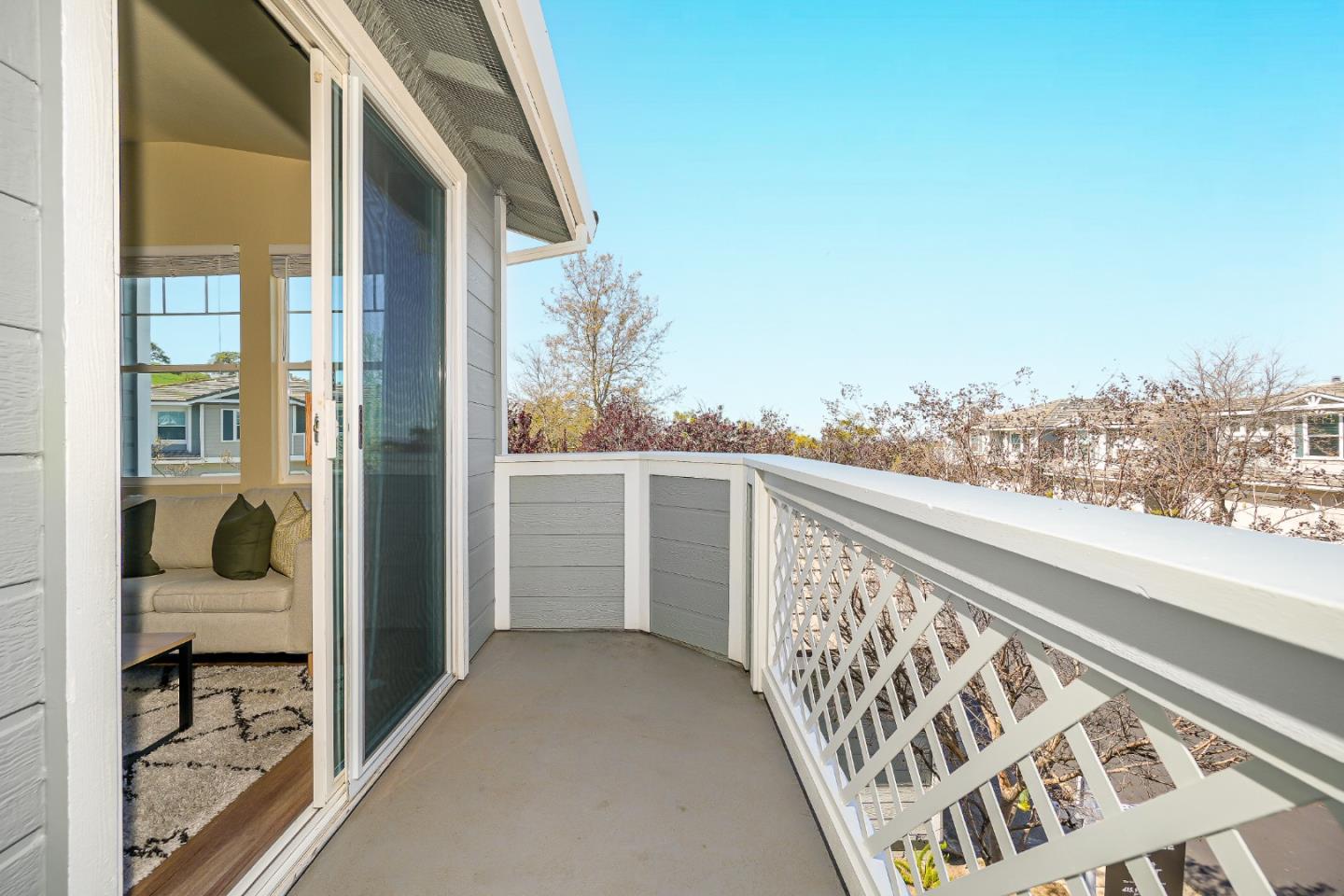 Detail Gallery Image 6 of 46 For 3902 Coyote Cir, Clayton,  CA 94517 - 2 Beds | 2 Baths