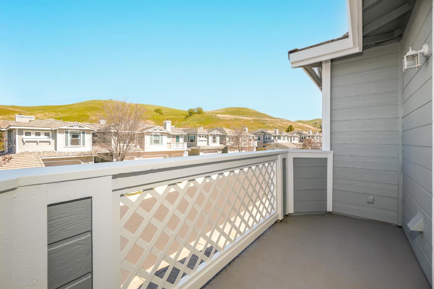 Detail Gallery Image 7 of 46 For 3902 Coyote Cir, Clayton,  CA 94517 - 2 Beds | 2 Baths