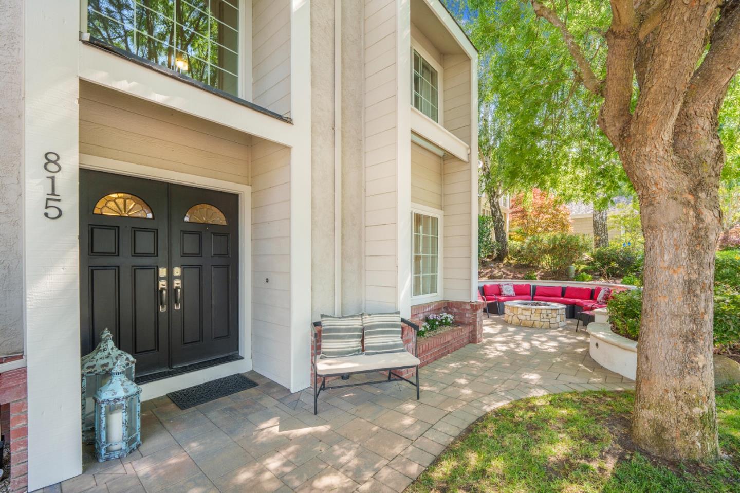 Detail Gallery Image 3 of 40 For 815 Oak Park Dr, Morgan Hill,  CA 95037 - 4 Beds | 2/1 Baths