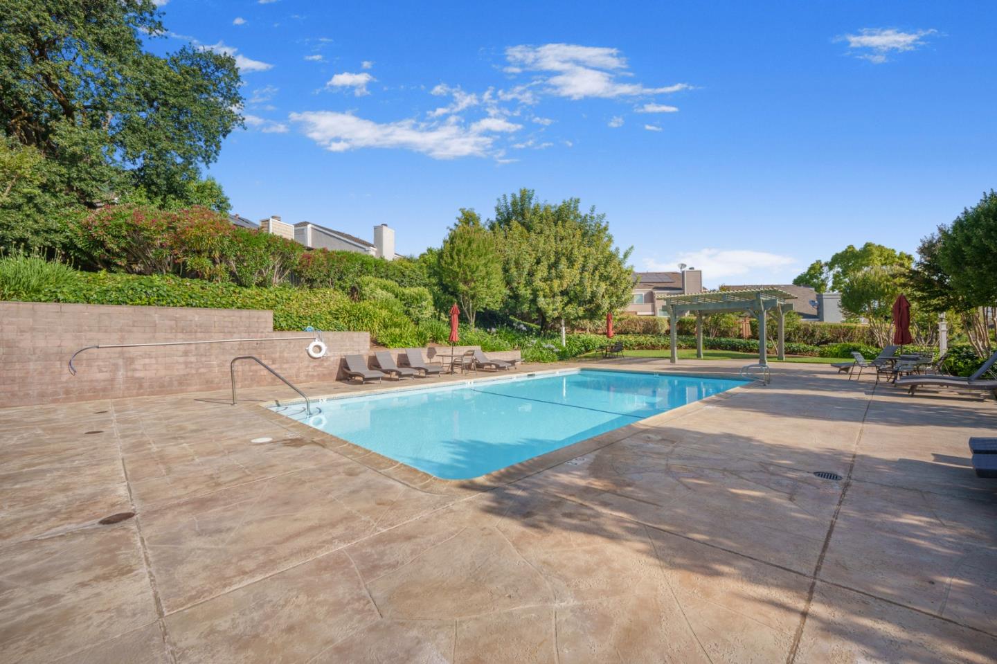 Detail Gallery Image 30 of 40 For 815 Oak Park Dr, Morgan Hill,  CA 95037 - 4 Beds | 2/1 Baths