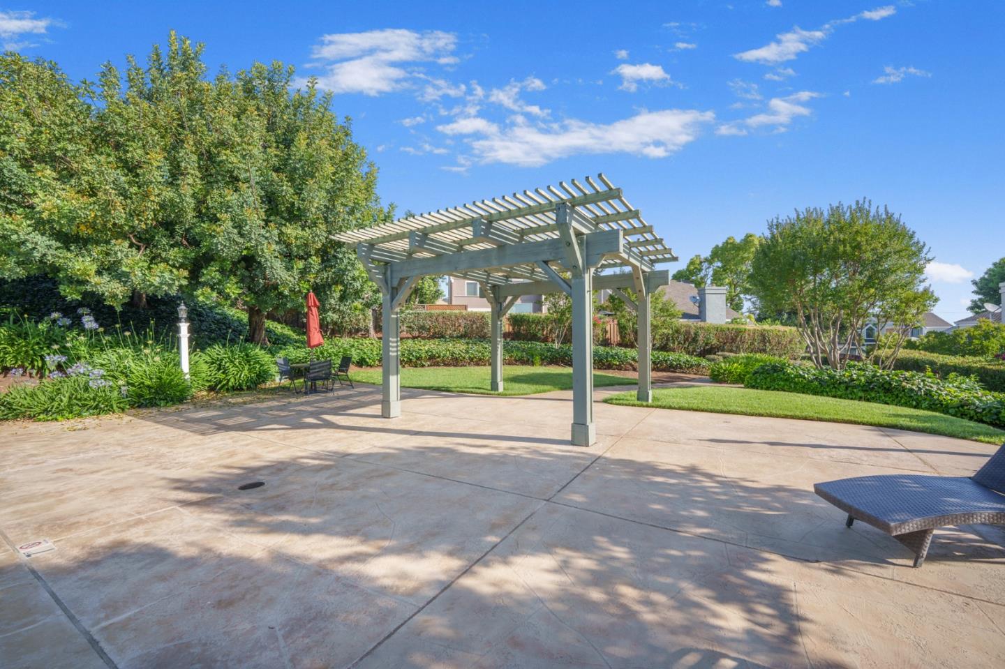 Detail Gallery Image 32 of 40 For 815 Oak Park Dr, Morgan Hill,  CA 95037 - 4 Beds | 2/1 Baths