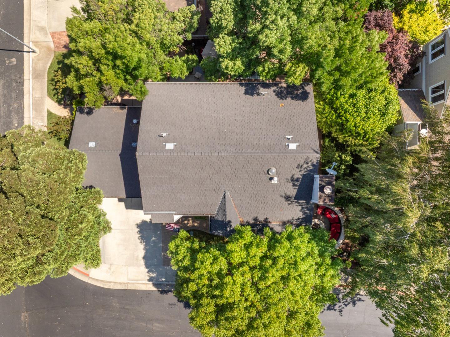 Detail Gallery Image 34 of 40 For 815 Oak Park Dr, Morgan Hill,  CA 95037 - 4 Beds | 2/1 Baths