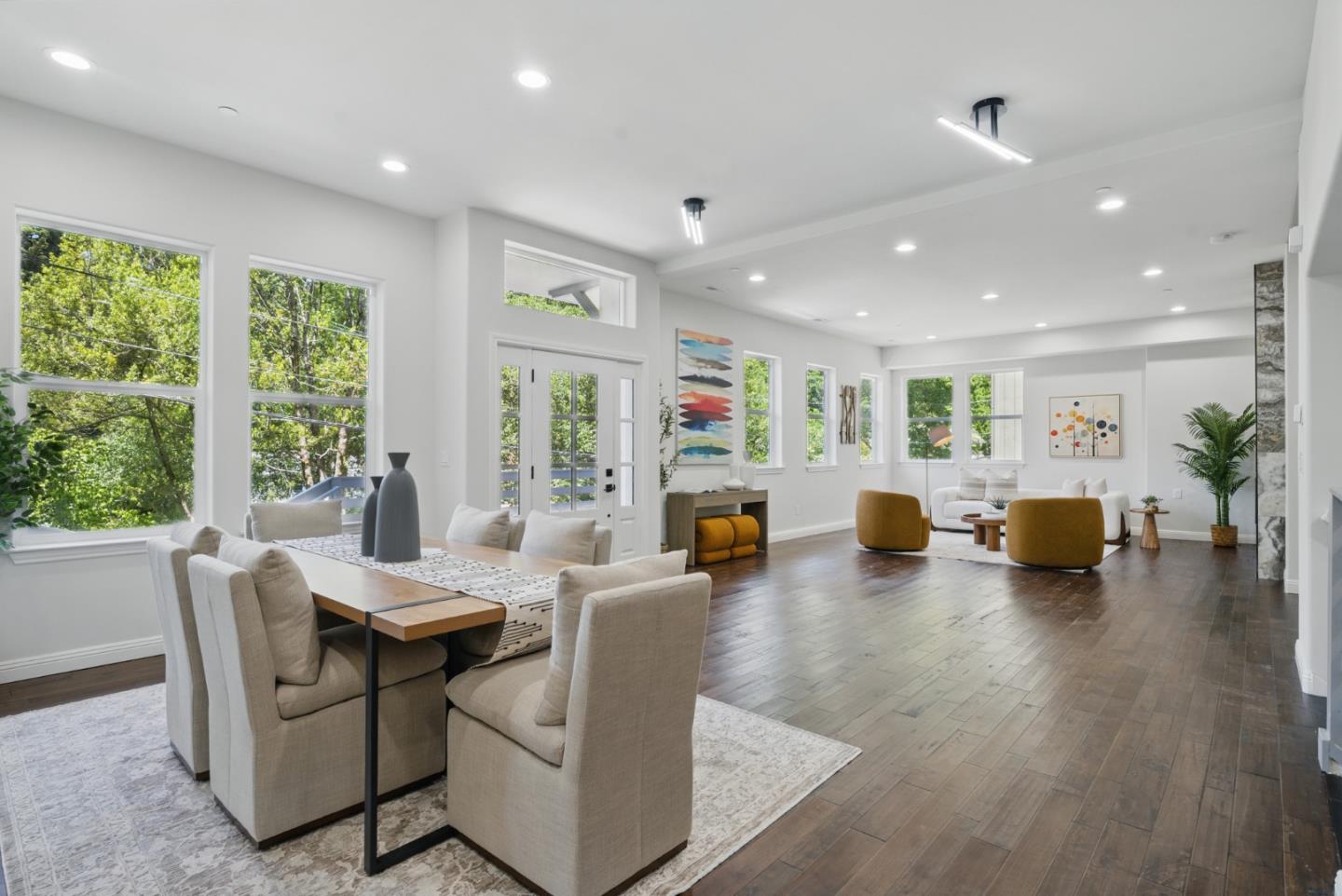 Detail Gallery Image 10 of 41 For 6868 Moore Dr, Oakland,  CA 94611 - 5 Beds | 4 Baths