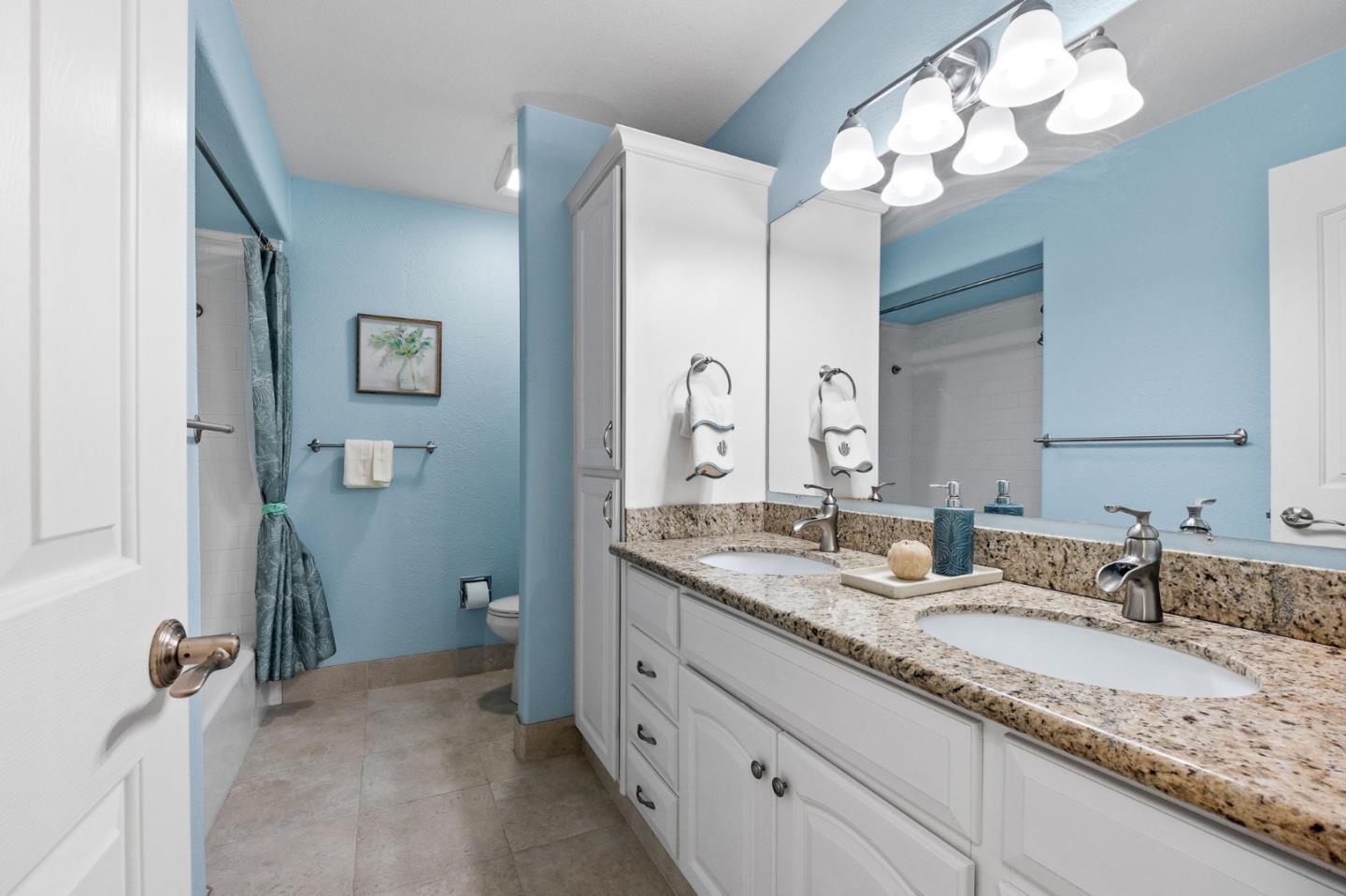 Detail Gallery Image 19 of 42 For 397 Bangor Ave, San Jose,  CA 95123 - 4 Beds | 2 Baths