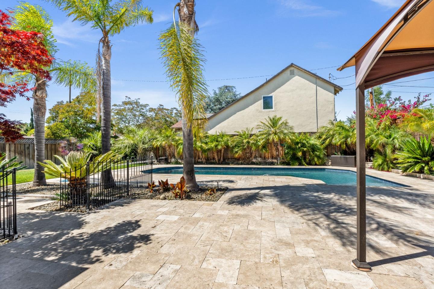 Detail Gallery Image 31 of 42 For 397 Bangor Ave, San Jose,  CA 95123 - 4 Beds | 2 Baths