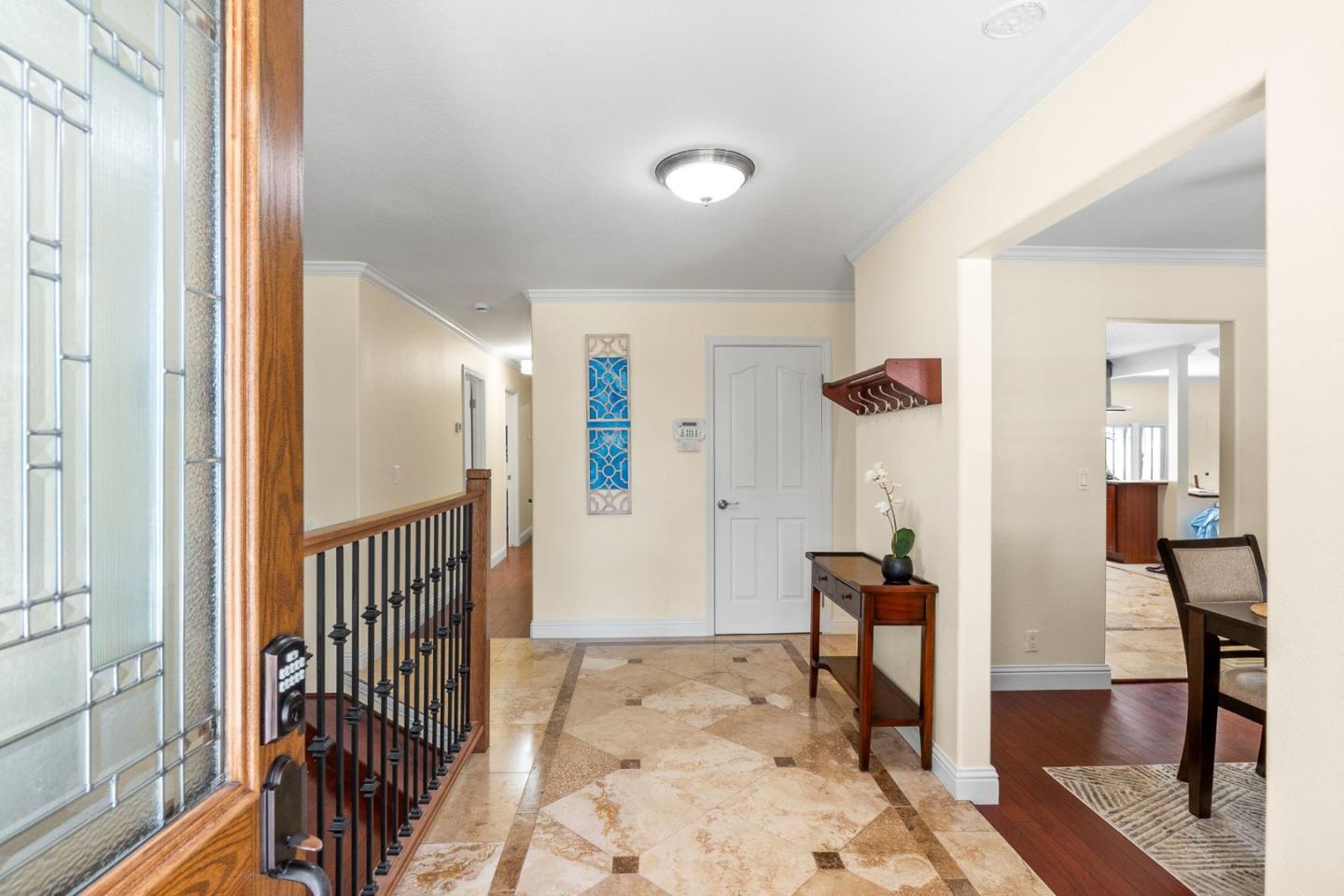 Detail Gallery Image 5 of 42 For 397 Bangor Ave, San Jose,  CA 95123 - 4 Beds | 2 Baths