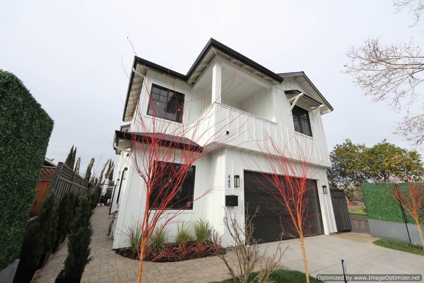 Detail Gallery Image 2 of 20 For 445 Auzerais Ave, San Jose,  CA 95126 - 5 Beds | 4/1 Baths