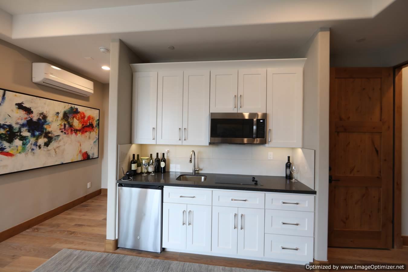 Detail Gallery Image 7 of 20 For 445 Auzerais Ave, San Jose,  CA 95126 - 5 Beds | 4/1 Baths