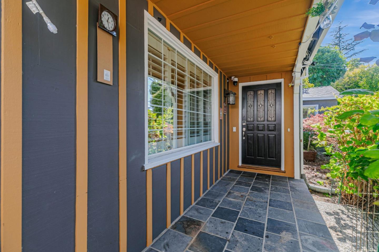 Detail Gallery Image 4 of 49 For 668 Curtner Ave, Campbell,  CA 95008 - 3 Beds | 2/1 Baths
