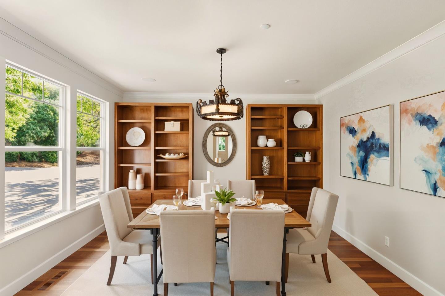 Detail Gallery Image 11 of 33 For 23 Pinnacle Dr, Petaluma,  CA 94952 - 4 Beds | 3/1 Baths