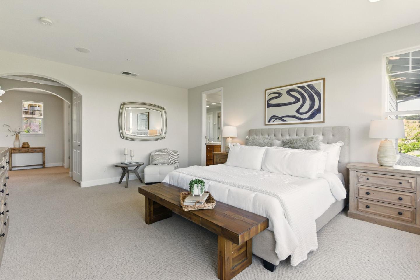 Detail Gallery Image 20 of 33 For 23 Pinnacle Dr, Petaluma,  CA 94952 - 4 Beds | 3/1 Baths