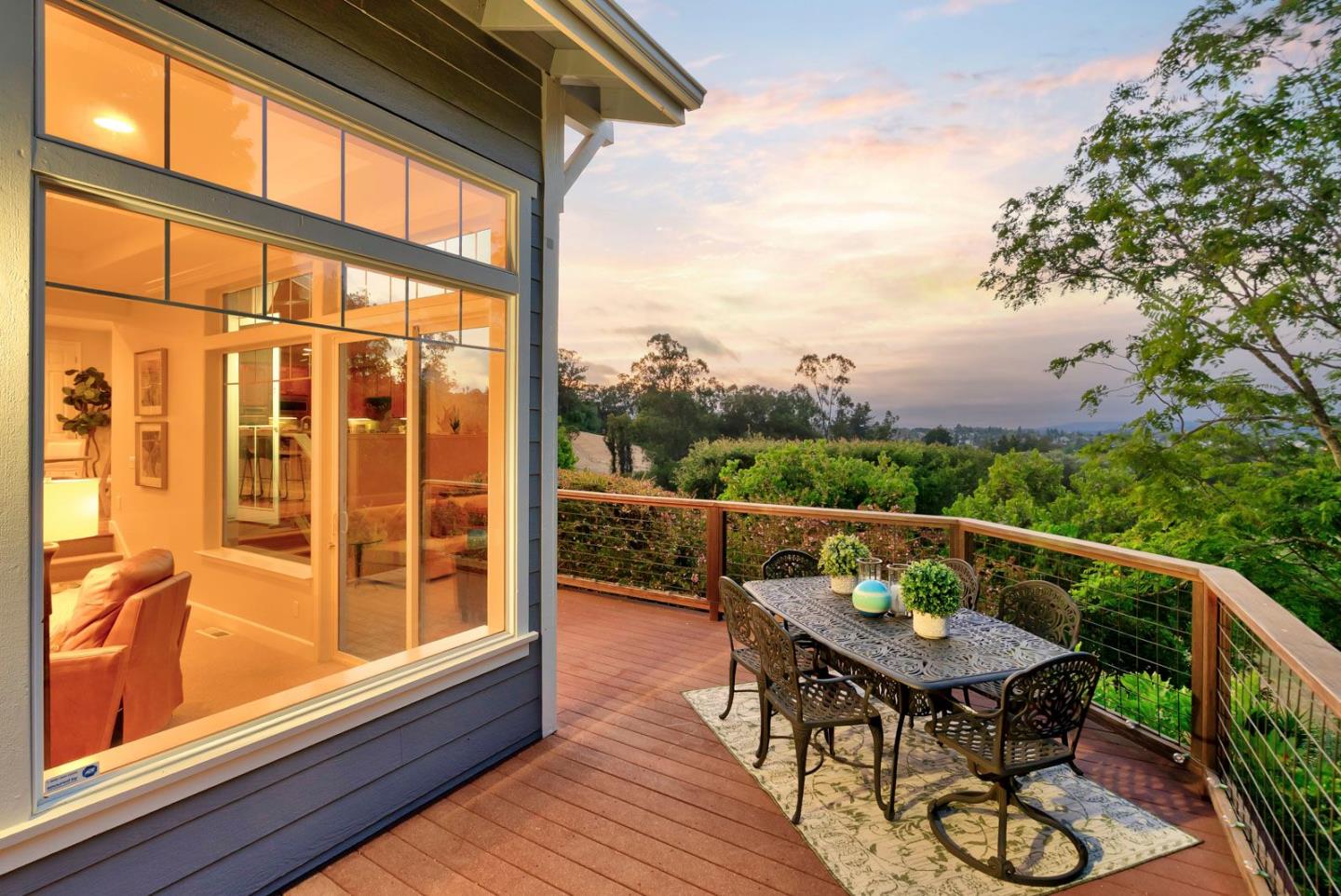 Detail Gallery Image 30 of 33 For 23 Pinnacle Dr, Petaluma,  CA 94952 - 4 Beds | 3/1 Baths