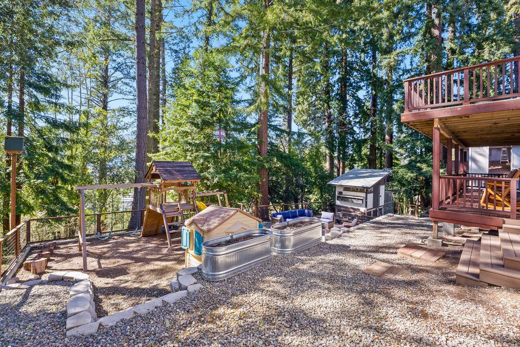 Detail Gallery Image 25 of 42 For 24 Terrace Way, Felton,  CA 95018 - 4 Beds | 3 Baths