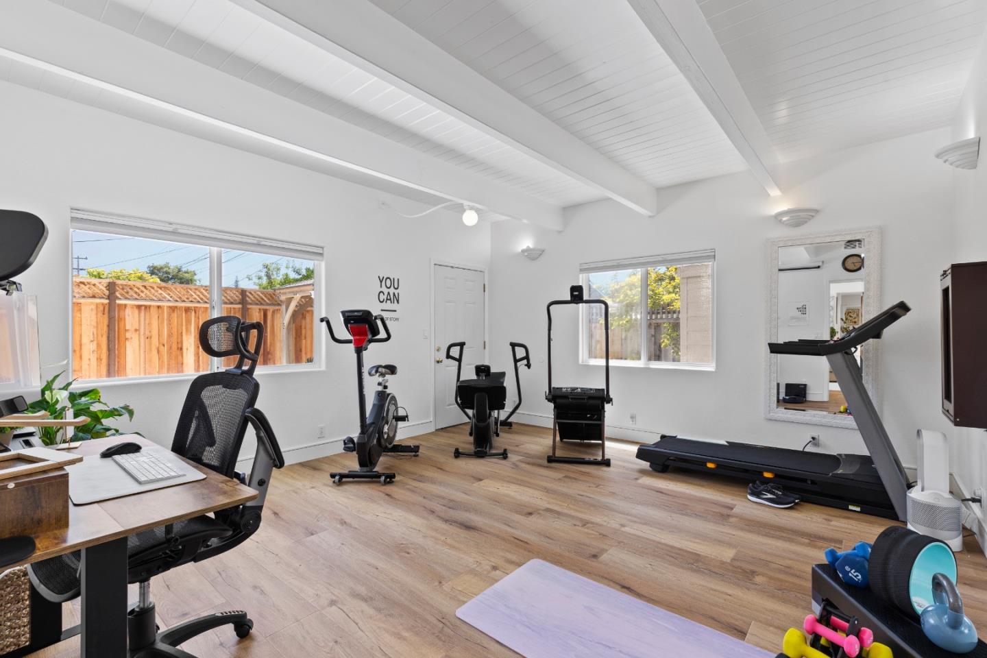 Detail Gallery Image 10 of 41 For 1504 Shaw Dr, San Jose,  CA 95118 - 4 Beds | 2/1 Baths