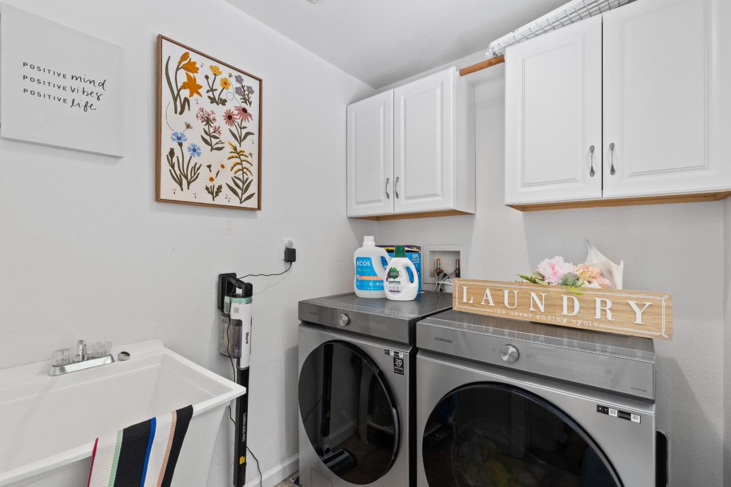 Detail Gallery Image 22 of 41 For 1504 Shaw Dr, San Jose,  CA 95118 - 4 Beds | 2/1 Baths
