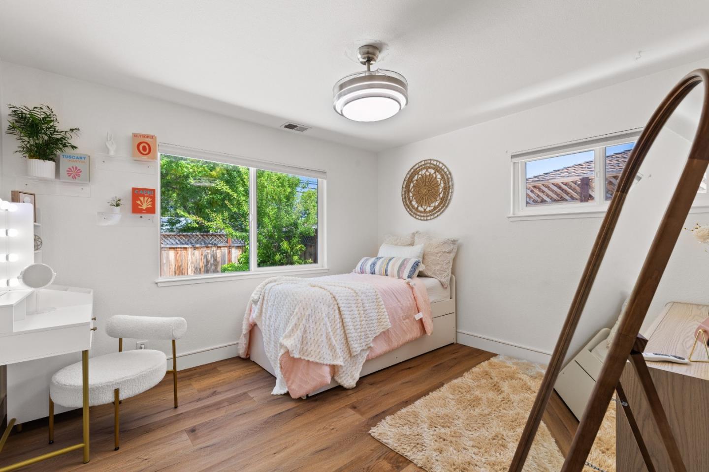 Detail Gallery Image 27 of 41 For 1504 Shaw Dr, San Jose,  CA 95118 - 4 Beds | 2/1 Baths