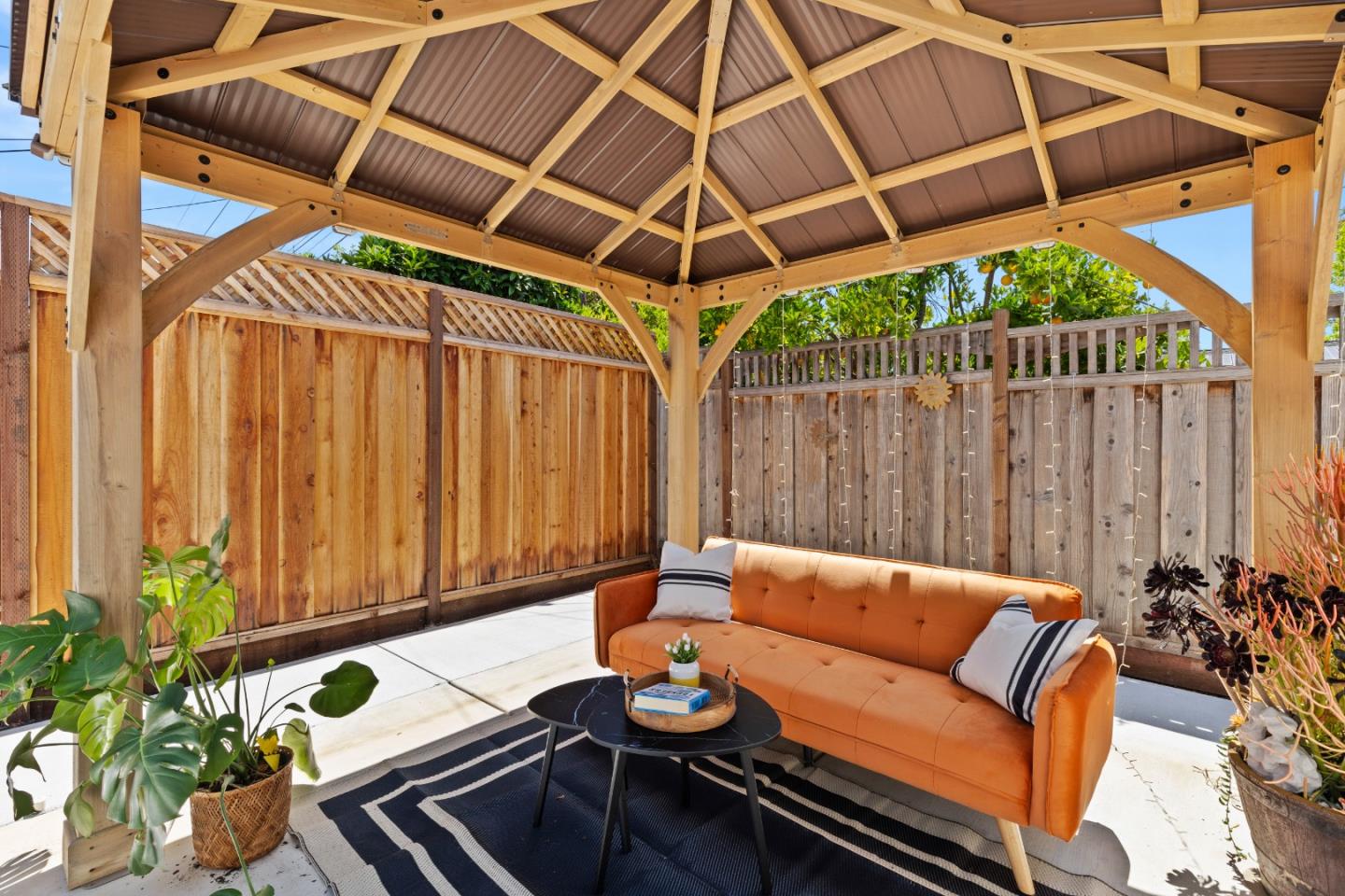 Detail Gallery Image 36 of 41 For 1504 Shaw Dr, San Jose,  CA 95118 - 4 Beds | 2/1 Baths