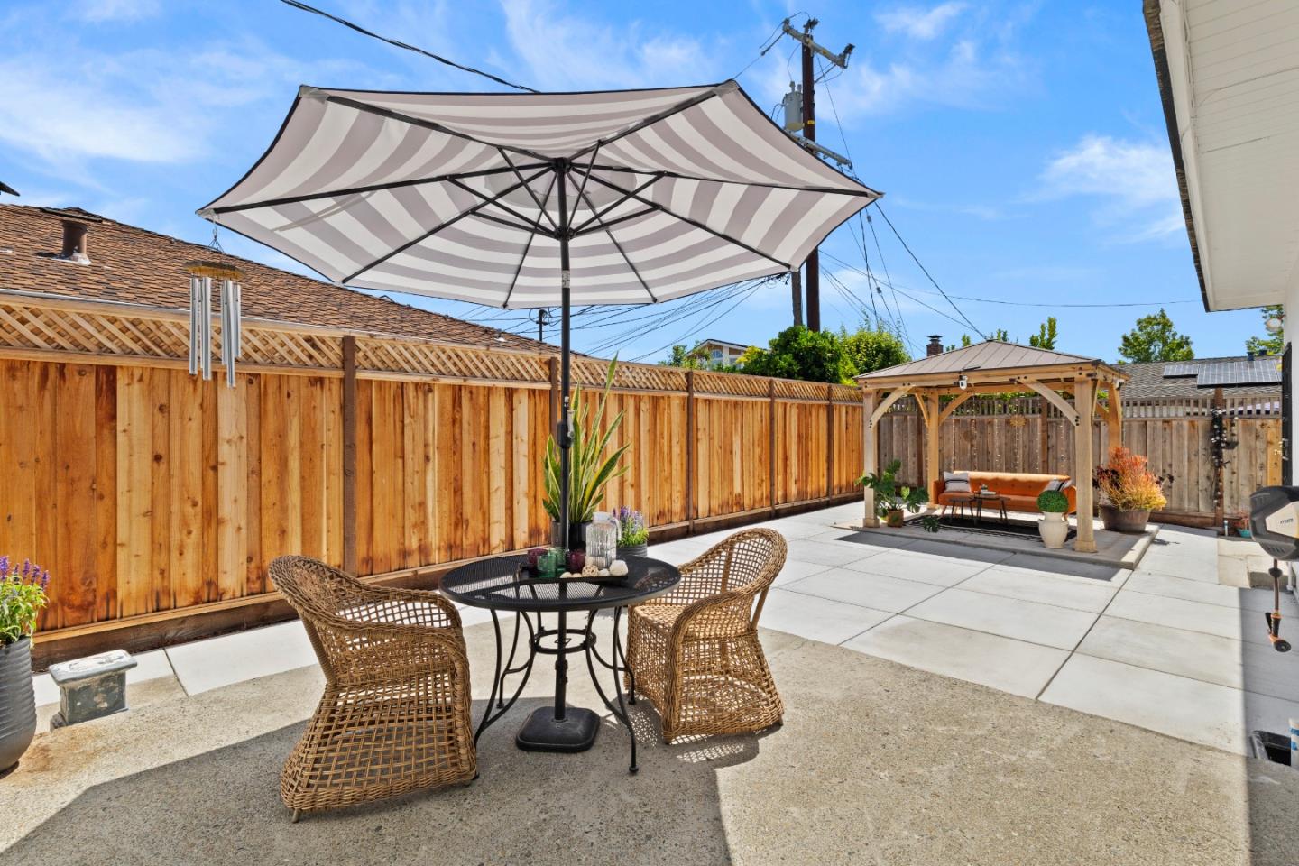 Detail Gallery Image 38 of 41 For 1504 Shaw Dr, San Jose,  CA 95118 - 4 Beds | 2/1 Baths