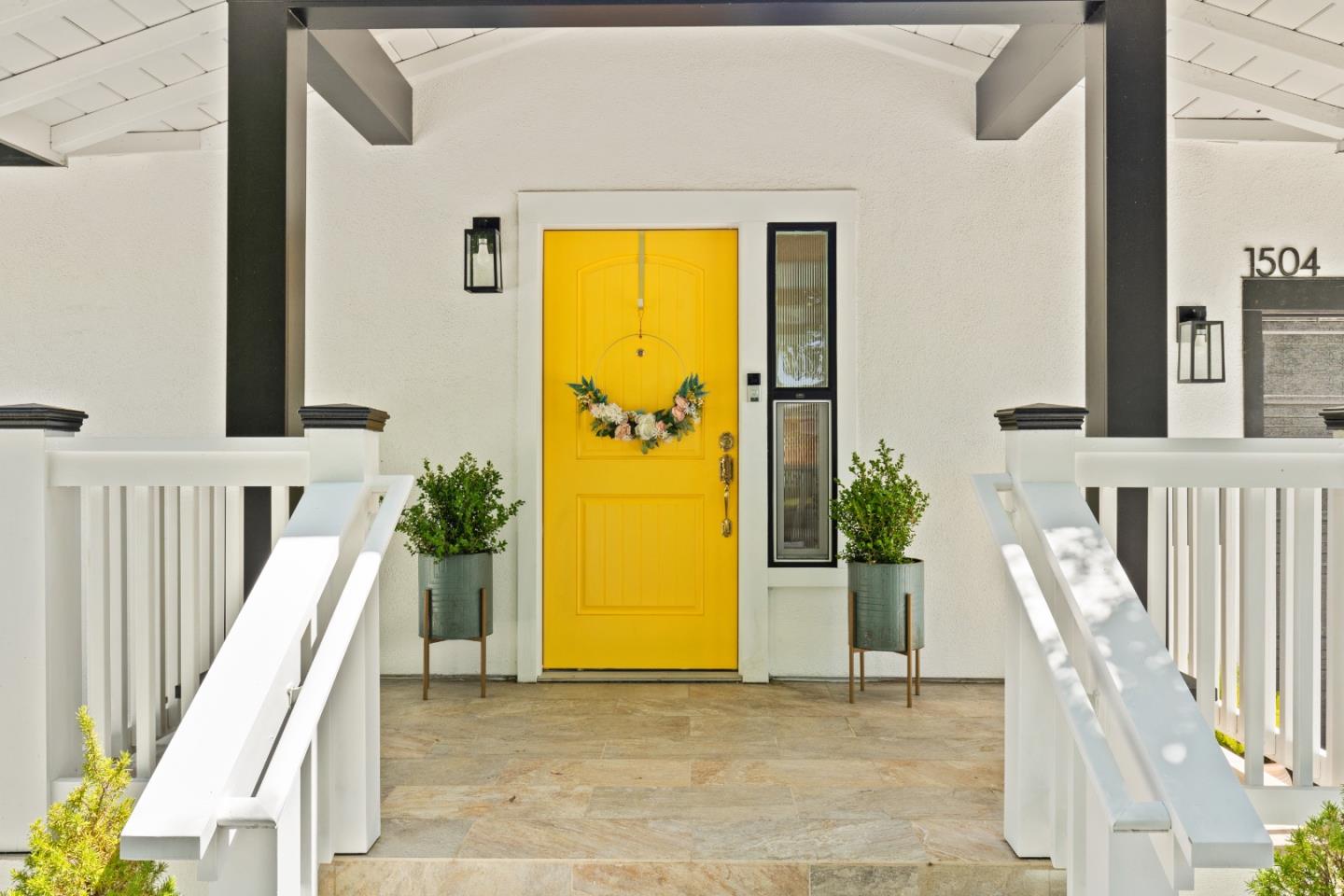 Detail Gallery Image 5 of 41 For 1504 Shaw Dr, San Jose,  CA 95118 - 4 Beds | 2/1 Baths