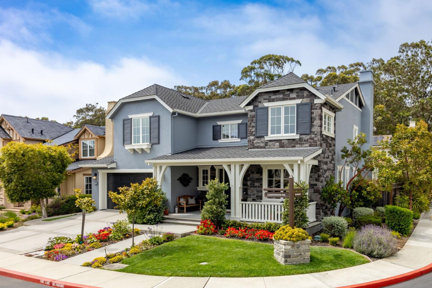 Detail Gallery Image 2 of 67 For 102 Carnoustie Dr, Half Moon Bay,  CA 94019 - 4 Beds | 3/1 Baths