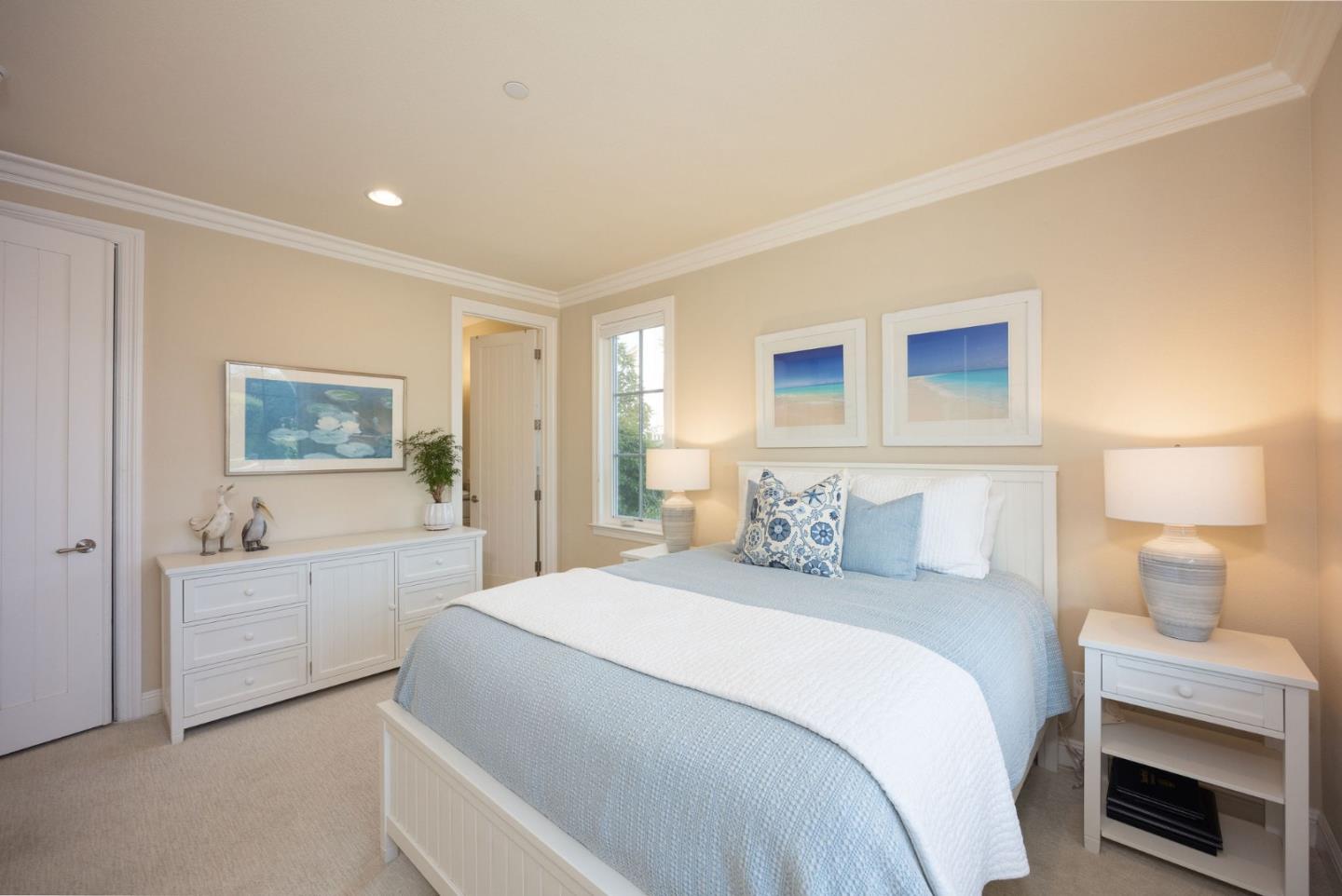 Detail Gallery Image 8 of 67 For 102 Carnoustie Dr, Half Moon Bay,  CA 94019 - 4 Beds | 3/1 Baths