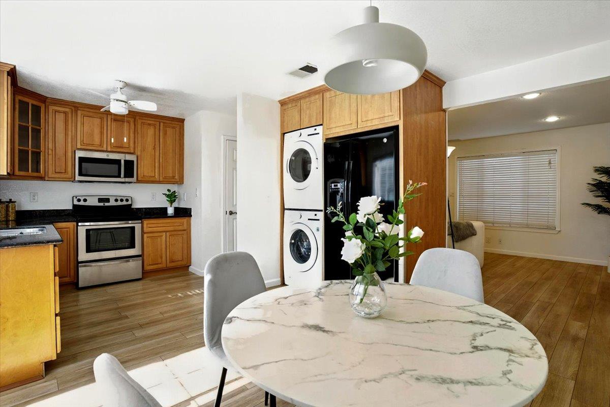 Detail Gallery Image 7 of 23 For 5484 Don Andres Way, San Jose,  CA 95123 - 2 Beds | 1/1 Baths