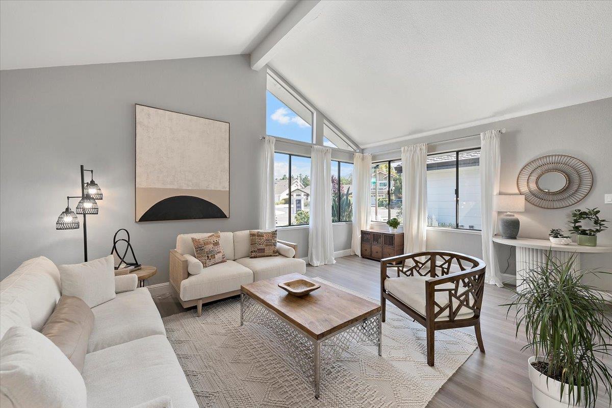 Detail Gallery Image 3 of 16 For 4057 Halkins Dr, San Jose,  CA 95124 - 4 Beds | 2 Baths