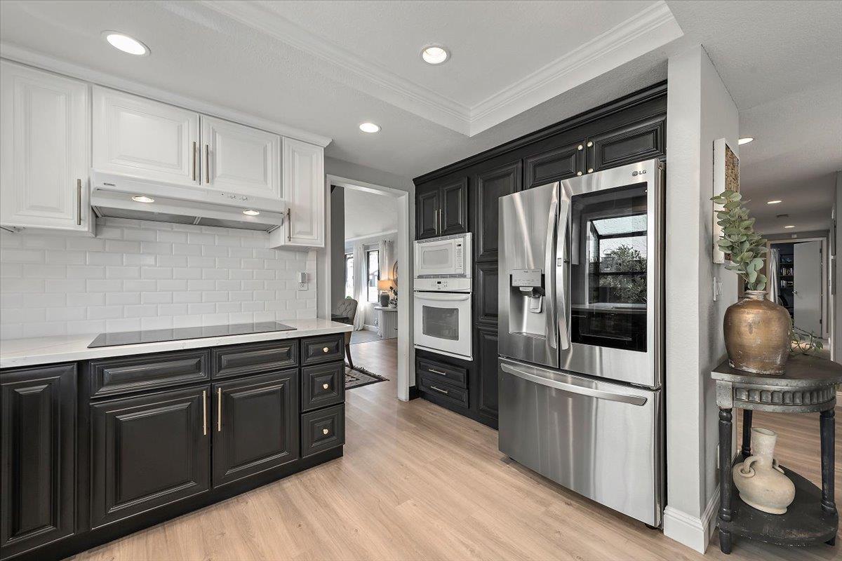 Detail Gallery Image 6 of 16 For 4057 Halkins Dr, San Jose,  CA 95124 - 4 Beds | 2 Baths