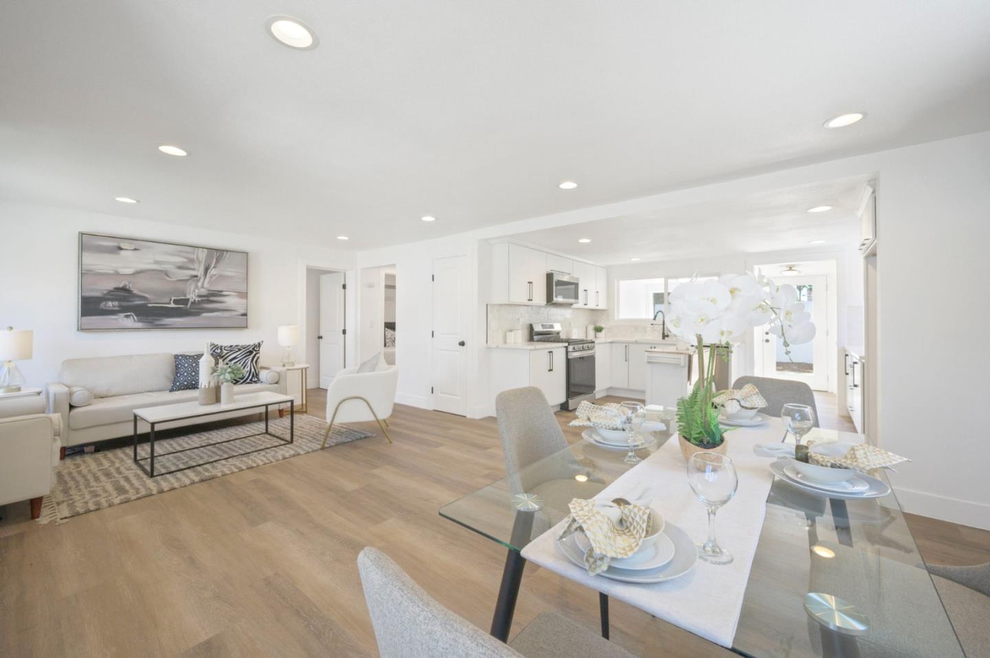 Detail Gallery Image 10 of 34 For 1480 Lincoln St, Santa Clara,  CA 95050 - 2 Beds | 2 Baths
