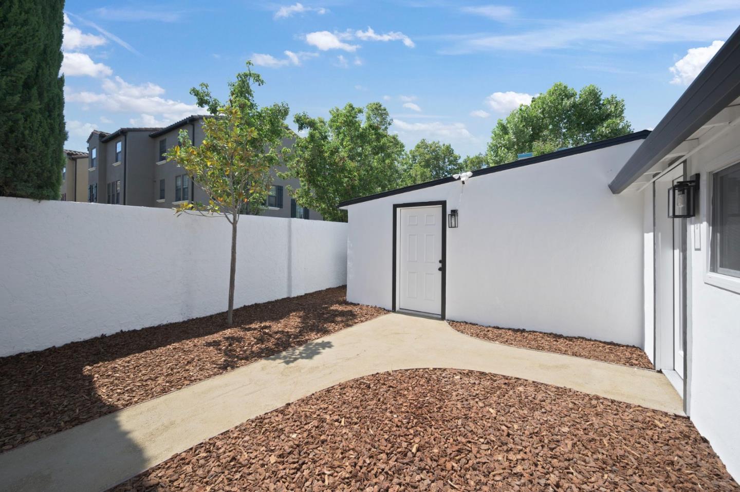 Detail Gallery Image 33 of 34 For 1480 Lincoln St, Santa Clara,  CA 95050 - 2 Beds | 2 Baths