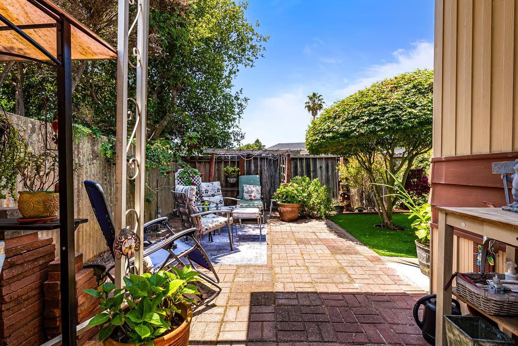 Detail Gallery Image 27 of 35 For 60 Pepperwood Way #60,  Soquel,  CA 95073 - 2 Beds | 2 Baths