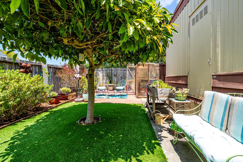 Detail Gallery Image 28 of 35 For 60 Pepperwood Way #60,  Soquel,  CA 95073 - 2 Beds | 2 Baths