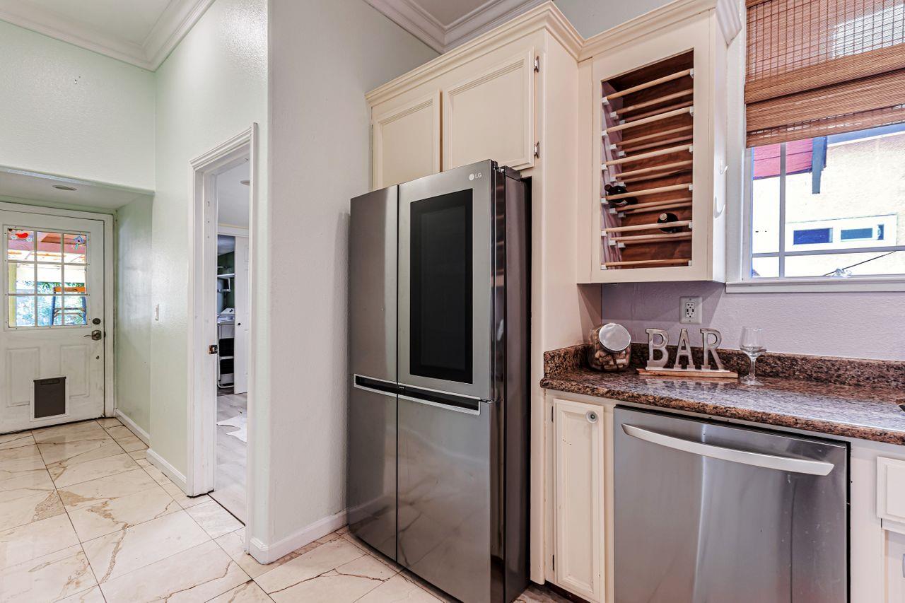 Detail Gallery Image 12 of 33 For 124 S 24th St, San Jose,  CA 95116 - 3 Beds | 2 Baths