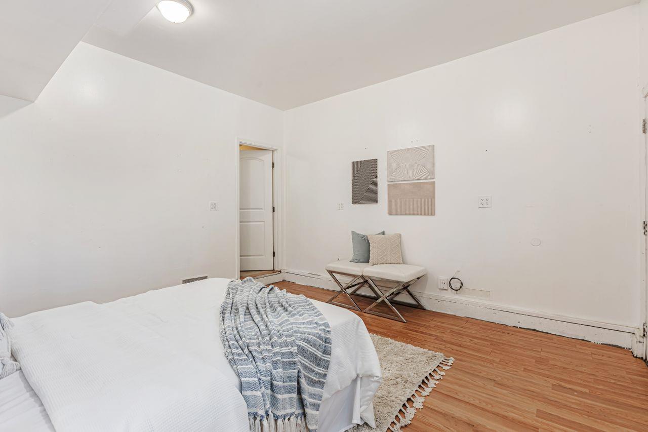Detail Gallery Image 25 of 33 For 124 S 24th St, San Jose,  CA 95116 - 3 Beds | 2 Baths