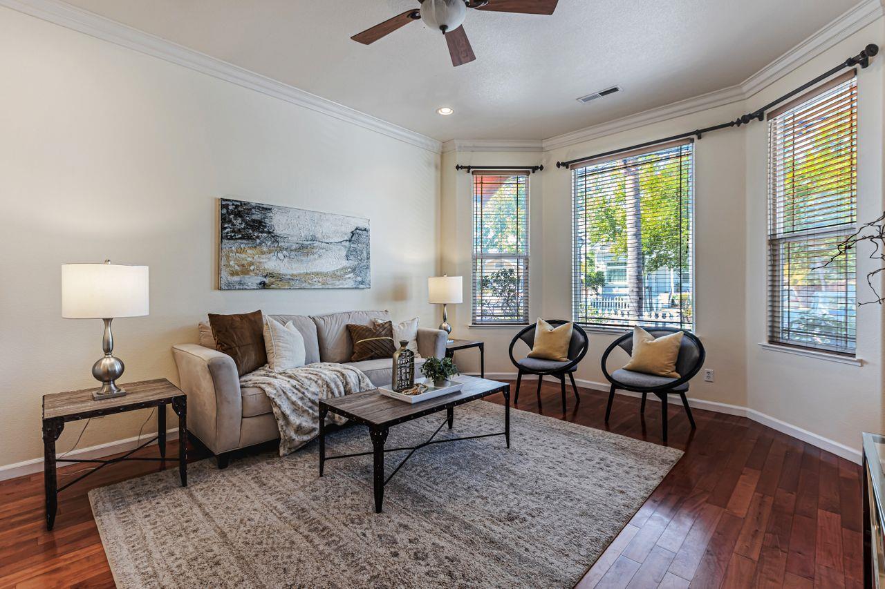Detail Gallery Image 5 of 33 For 124 S 24th St, San Jose,  CA 95116 - 3 Beds | 2 Baths