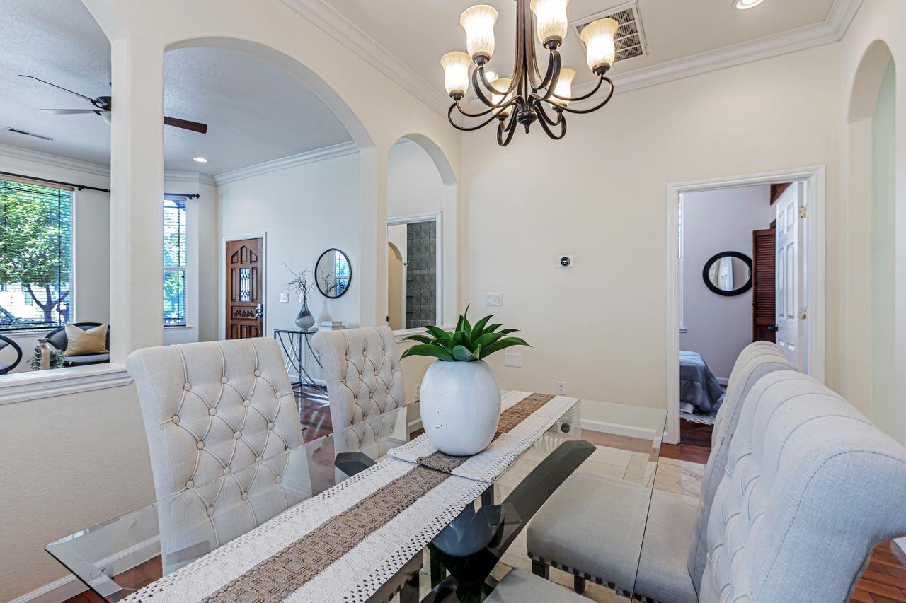 Detail Gallery Image 6 of 33 For 124 S 24th St, San Jose,  CA 95116 - 3 Beds | 2 Baths