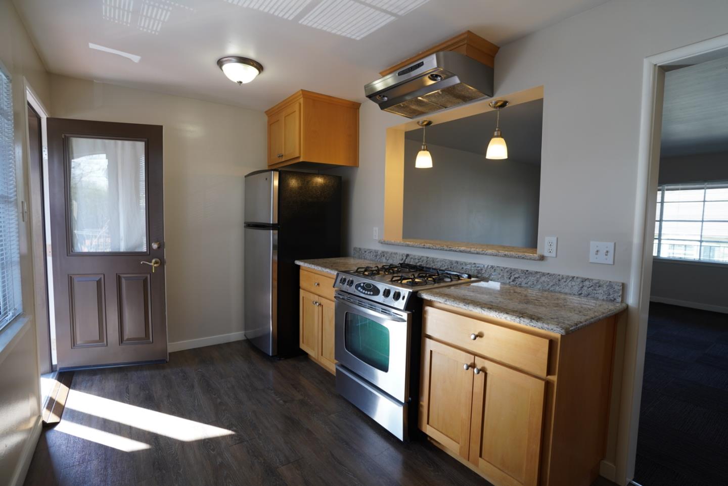 Detail Gallery Image 21 of 25 For 647 N San Pedro St, San Jose,  CA 95110 - – Beds | – Baths