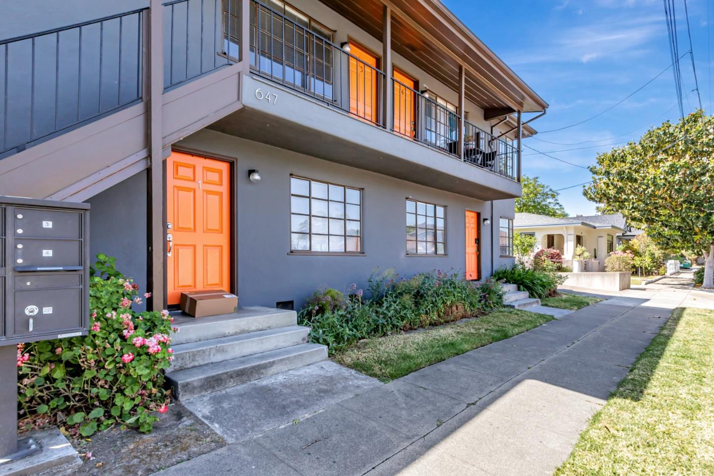 Detail Gallery Image 6 of 25 For 647 N San Pedro St, San Jose,  CA 95110 - – Beds | – Baths