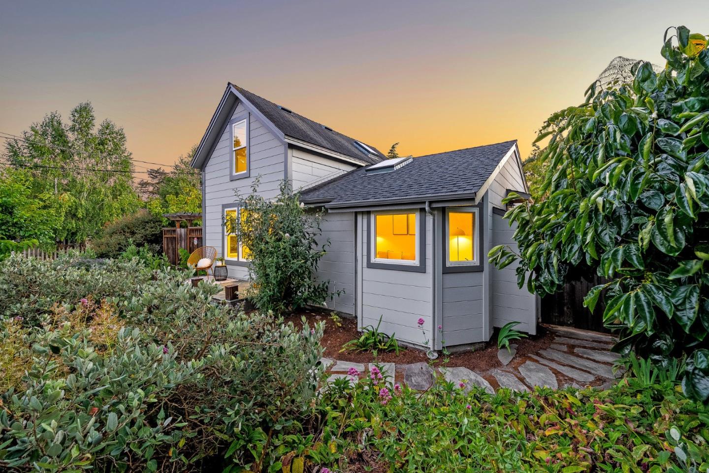 Detail Gallery Image 41 of 70 For 2801 S Main St, Soquel,  CA 95073 - 3 Beds | 3/1 Baths