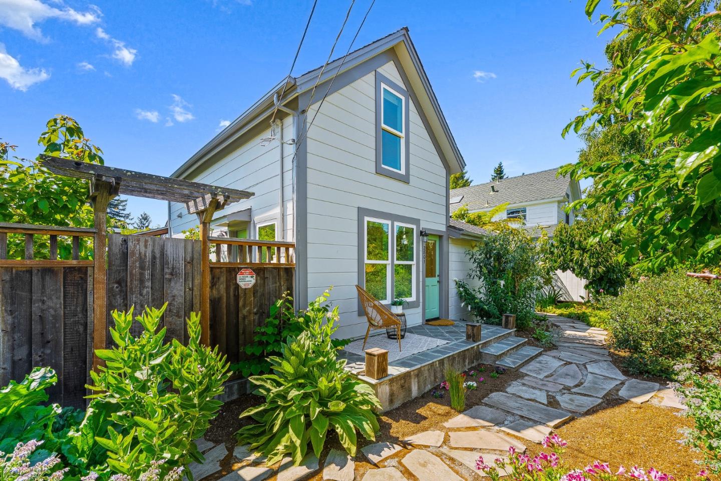 Detail Gallery Image 43 of 70 For 2801 S Main St, Soquel,  CA 95073 - 3 Beds | 3/1 Baths