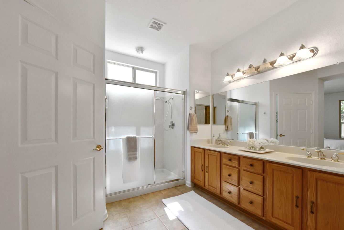 Detail Gallery Image 13 of 59 For 653 Gold Strike Ct, Lincoln,  CA 95648 - 2 Beds | 2/1 Baths